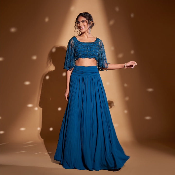 Gathered waist long skirt and Bustier with bell sleeves 